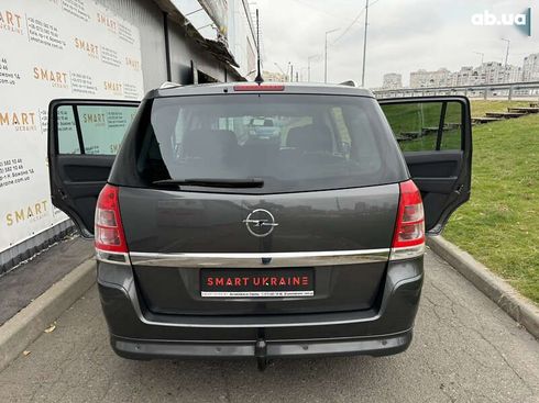 Opel Zafira 2011 - фото 4