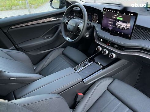 Skoda Superb 2025 - фото 30