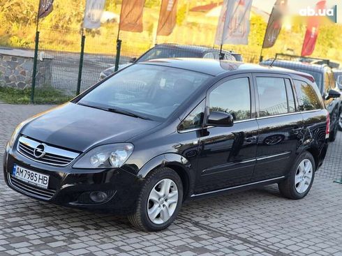 Opel Zafira 2011 - фото 3