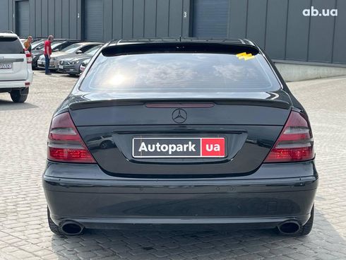 Mercedes-Benz E-Класс 2005 черный - фото 6