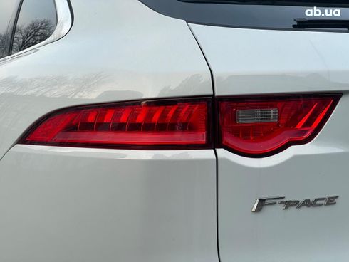 Jaguar F-Pace 2017 белый - фото 18