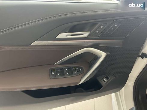 BMW iX1 2025 - фото 13