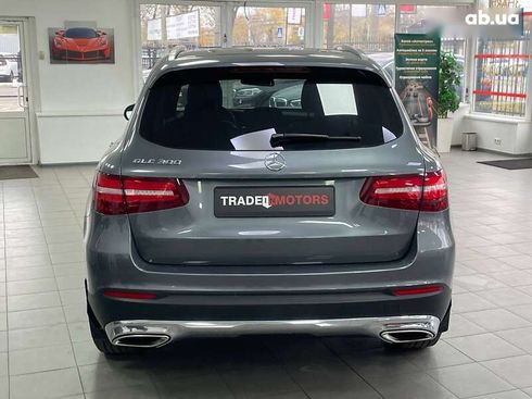 Mercedes-Benz GLC-Класс 2019 - фото 11