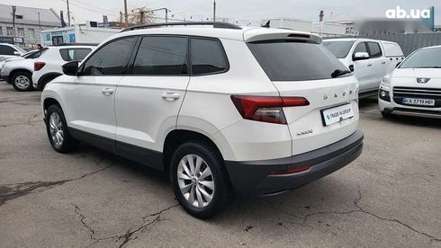 Skoda Karoq 2021 - фото 11