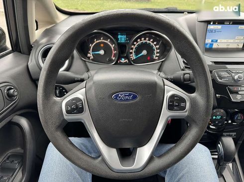Ford Fiesta 2017 - фото 19