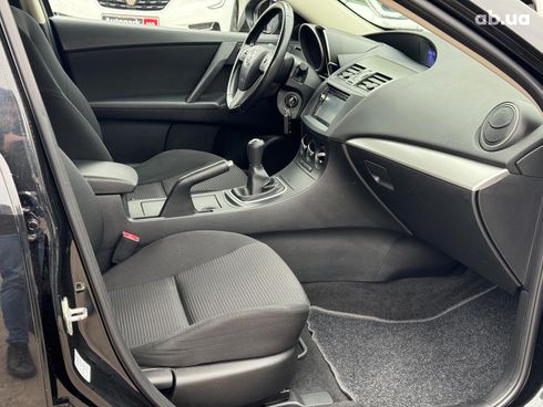 Mazda 3 2011 черный - фото 23