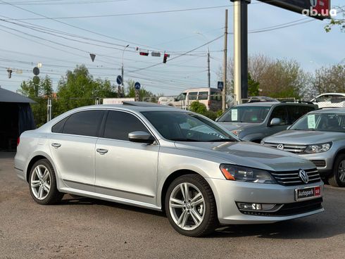 Volkswagen Passat 2014 серый - фото 3