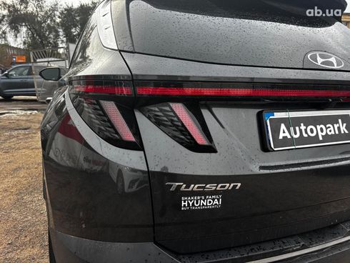 Hyundai Tucson 2022 серый - фото 14