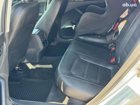 Volkswagen Passat 2016 белый - фото 53