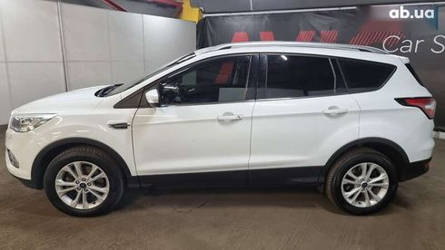 Ford Kuga 2019 - фото 3
