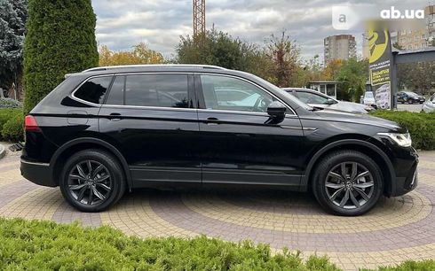 Volkswagen Tiguan 2021 - фото 8