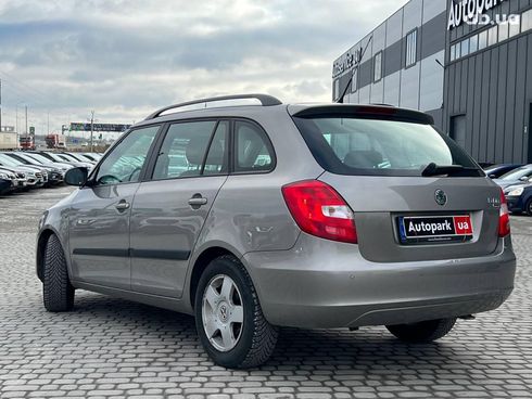 Skoda Fabia 2010 серый - фото 13
