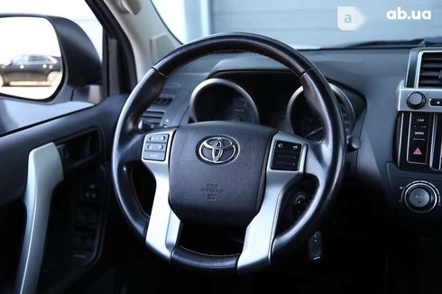 Toyota Land Cruiser Prado 2016 - фото 16