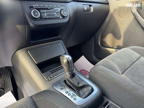 Volkswagen Golf 2011 - фото 12