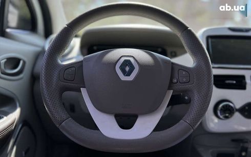 Renault Zoe 2013 - фото 18
