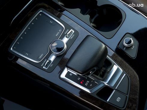 Audi Q7 2016 черный - фото 24