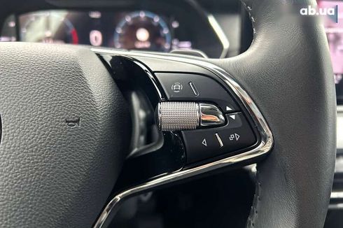 Skoda Octavia 2021 - фото 18