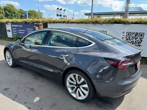 Tesla Model 3 2020 - фото 4