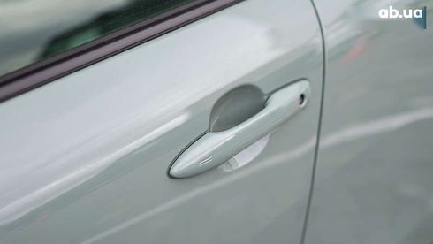 Toyota Corolla Cross 2024 - фото 13