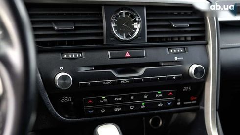 Lexus RX 2018 - фото 29