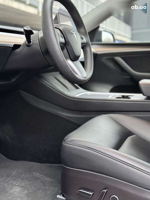 Tesla Model Y 2023 - фото 5