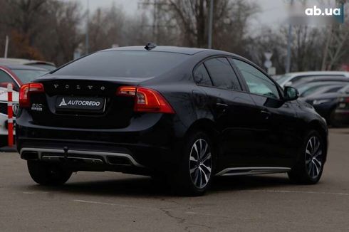 Volvo S60 2017 - фото 7