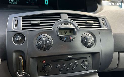 Renault Scenic 2007 - фото 10