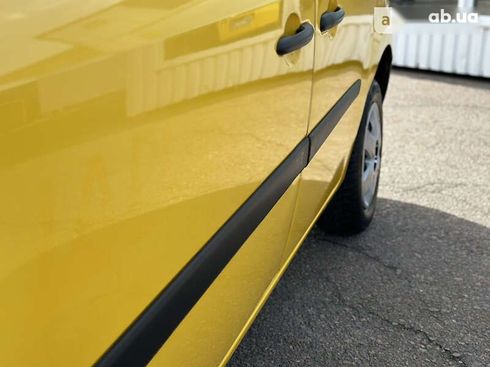 Renault Kangoo 2015 - фото 30