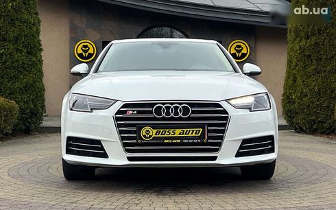 Audi A4 2017 - фото 2