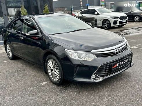 Toyota Camry 2017 - фото 24