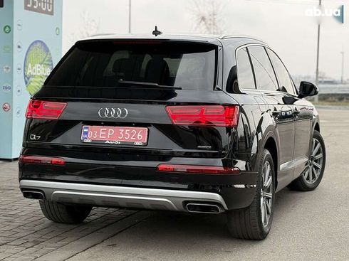 Audi Q7 2018 - фото 14