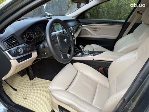 BMW 5 серия 2011 серый - фото 13