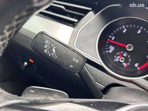 Volkswagen Passat 2015 - фото 22
