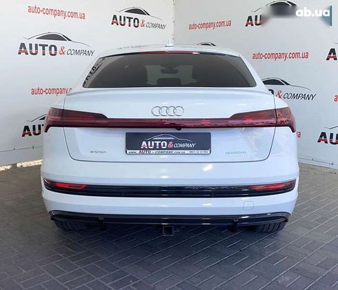 Audi E-Tron 2021 - фото 4