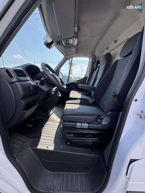 Renault Master 2021 - фото 13