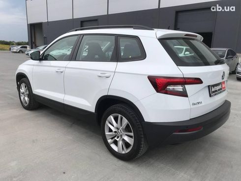 Skoda Karoq 2019 белый - фото 5