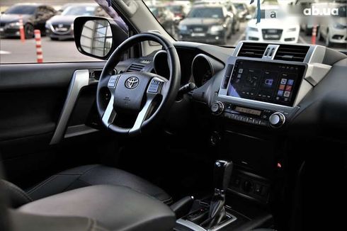 Toyota Land Cruiser Prado 2014 - фото 10