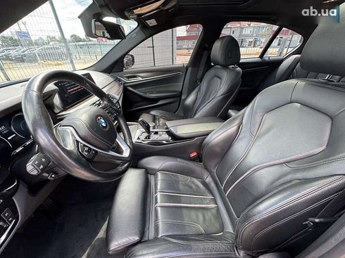 BMW 5 серия 2018 - фото 29