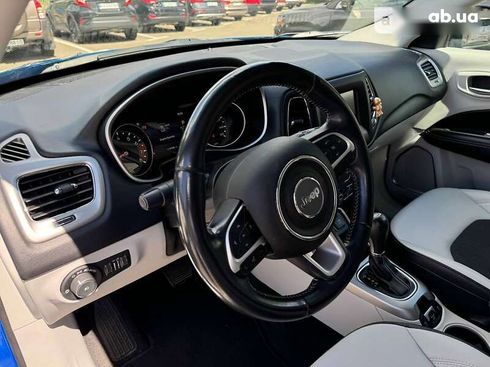 Jeep Compass 2018 - фото 16