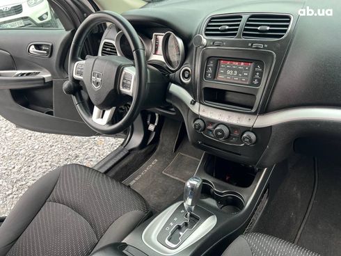 Dodge Journey 2018 серый - фото 43