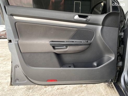 Volkswagen Jetta 2008 серый - фото 21