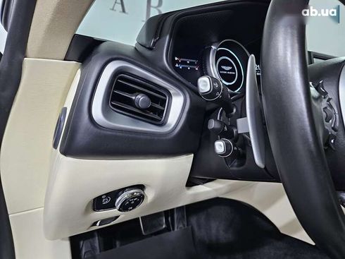 Aston Martin DB11 2018 - фото 22