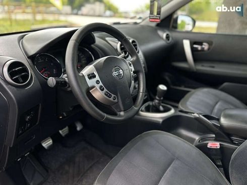 Nissan Qashqai 2010 - фото 26