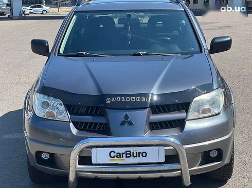 Mitsubishi Outlander 2005 - фото 4