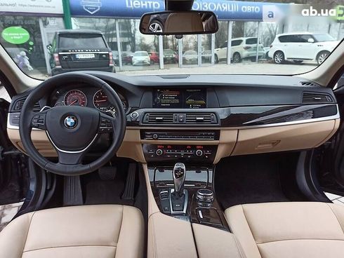 BMW 5 Series 2016 - фото 18