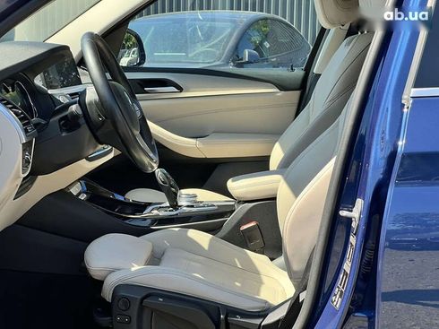 BMW X3 2018 - фото 27
