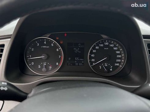 Hyundai Elantra 2017 - фото 12