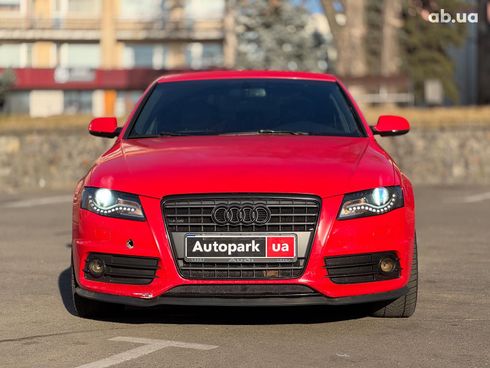 Audi A4 2010 красный - фото 5