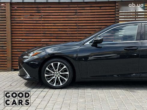 Lexus ES 2019 - фото 4