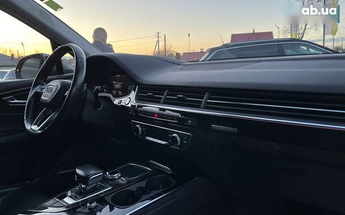 Audi Q7 2017 - фото 18
